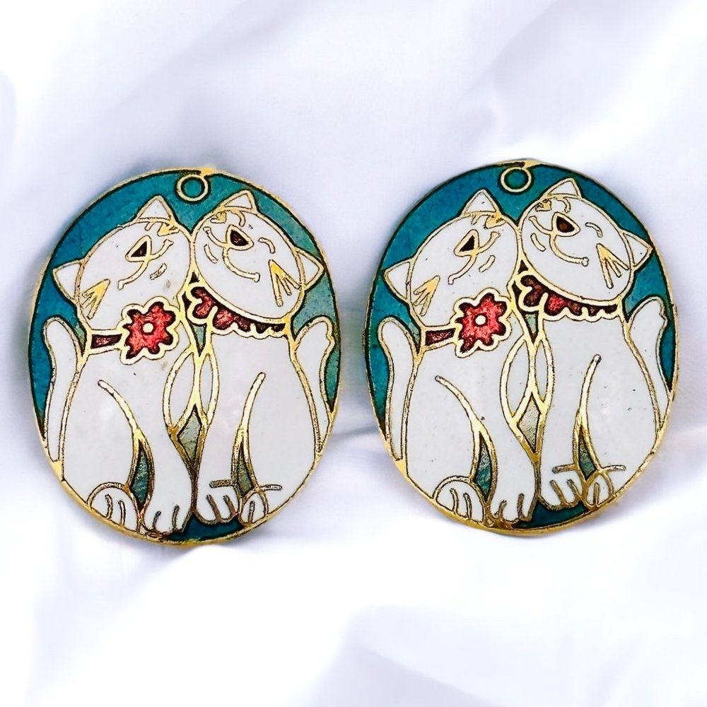 Vintage Enamel Cat Earrings  Pierced